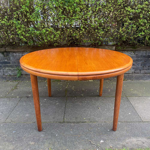 Teak Round Extending White % Newton Double Lip Dining Table