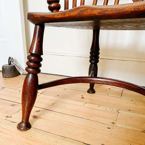 19th C. Ash & Elm Lowback Windsor armchair | Ladies