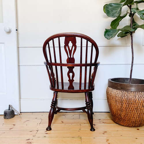 19th C. Ash & Elm Lowback Windsor armchair | Ladies