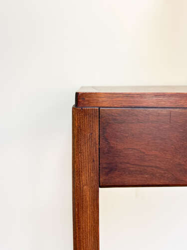 Small Mahogany Hallway Console Table with Flared Legs