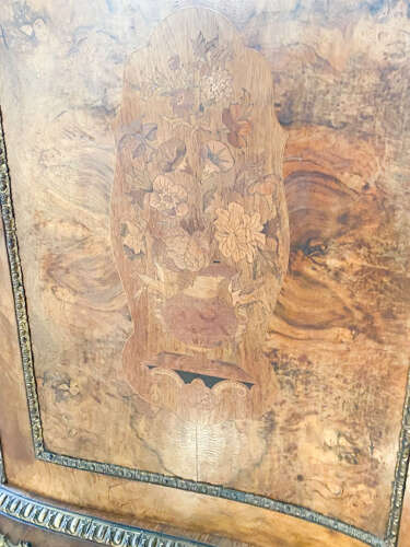 Late Victorian Decorative Credenza | Burr Walnut Veneer with Key