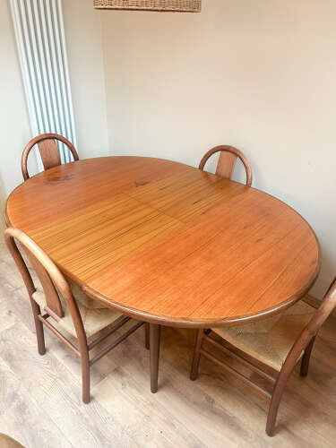 G Plan Round Teak Dining Table – Mid Century Modern