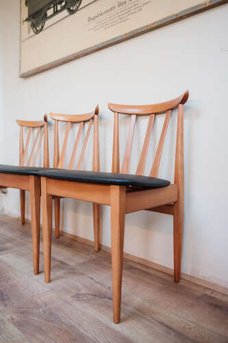 Set of 4 Elliot of Newbury Mid-Century Teak Dining Chairs