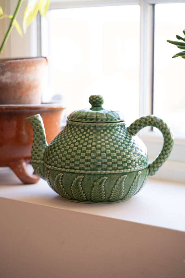 Vintage Teapot Green Bordallo Pinheiro Majolica Fern